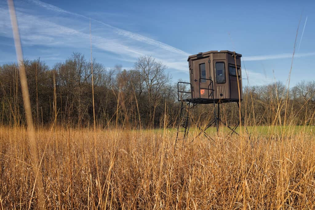 elevated hunting blind, rotomolded construction
