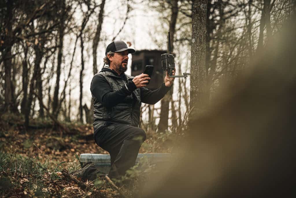 trail camera placement tips, taking test shots